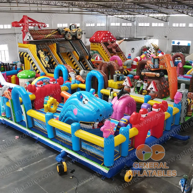 Inflatable play park